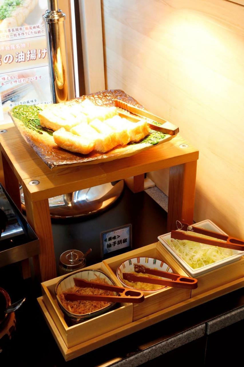 โฮเต็ล ฮอคเก คลับ ไนอิกาตา-นากาโอกะ Hotel นางาโอกะ ภายนอก รูปภาพ